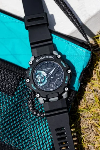 Casio GA-2200M-1ADR G-shock Kol Saati GA-2200M-1ADR GA-2200M-1ADR