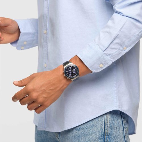 Swatch YVS496 Erkek Kol Saati